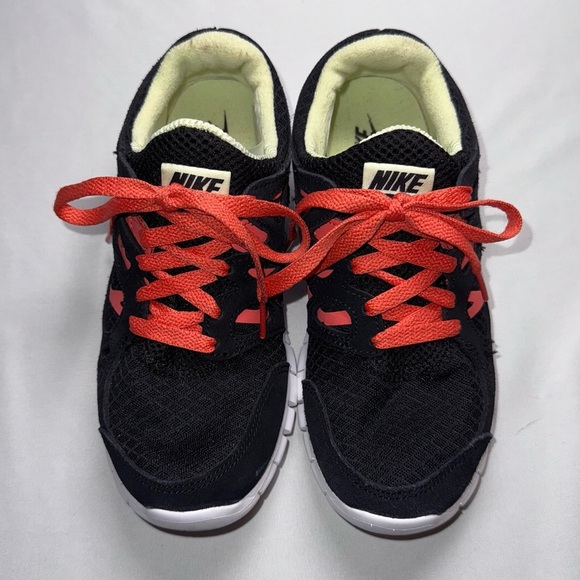 Nike Black and Coral Sneakers - Picture 2 of 4